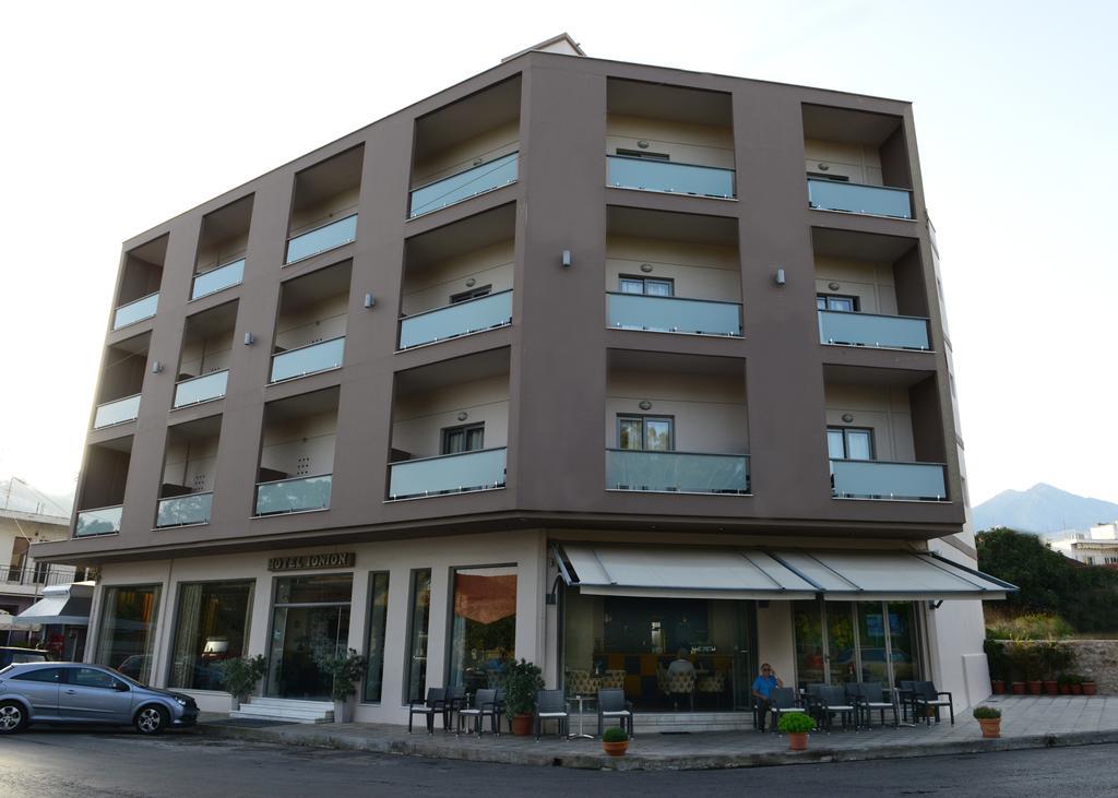 埃奥尼翁酒店 基帕里夏 外观 照片